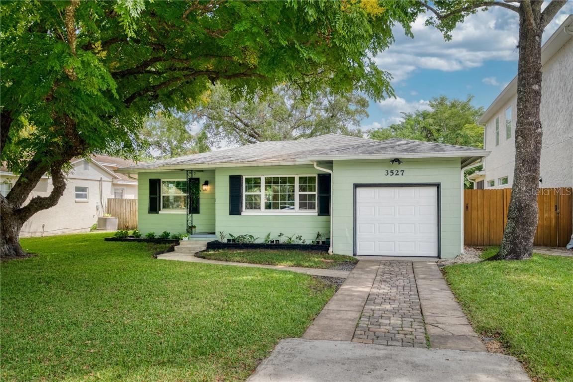 3527 Eagle Dr., Orlando, FL 32804