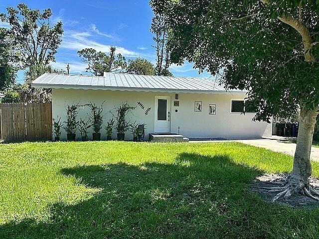 2117 Palm Ter., Sarasota, FL 34231
