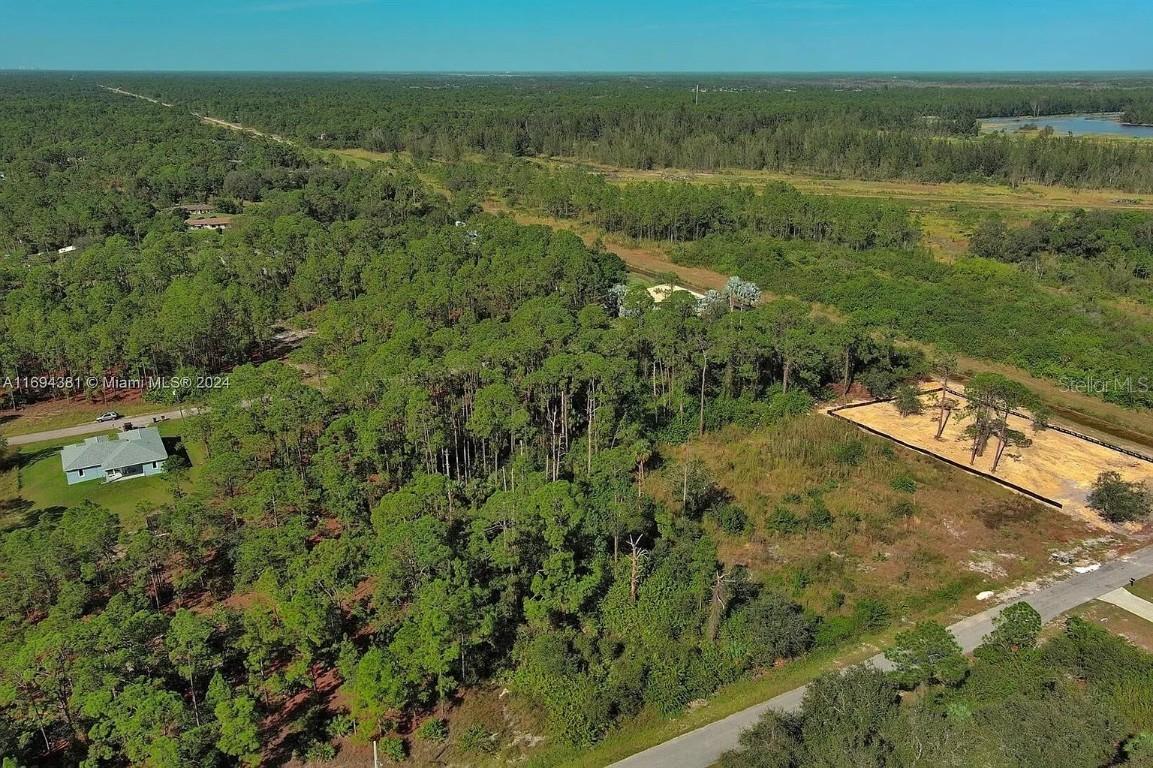 1515 Glenn Ave., Lehigh Acres, FL 33972