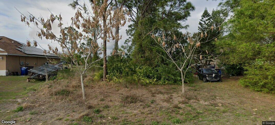 4916 6th St., Lehigh Acres, FL 33971