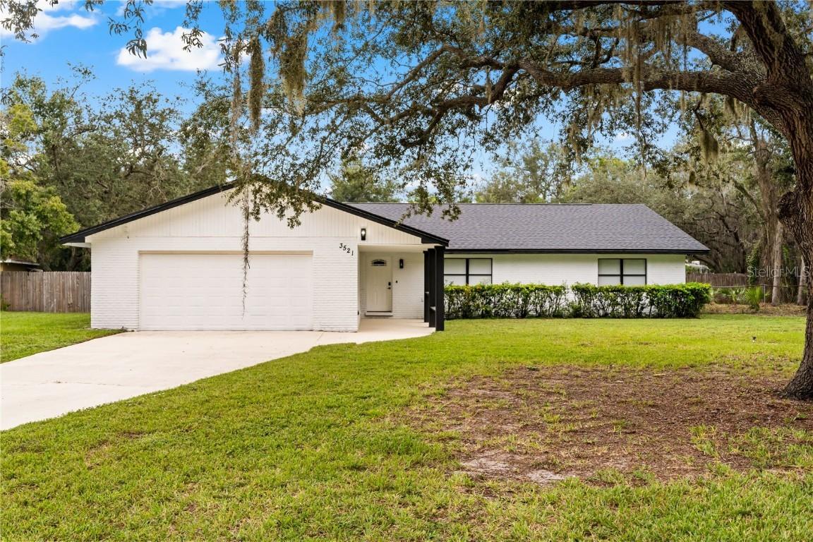 3521 Silver Oak Ct., Lake Wales, FL 33898