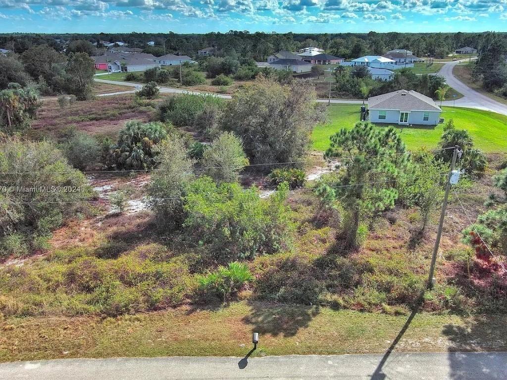 311 Raber Ave., Lehigh Acres, FL 33974
