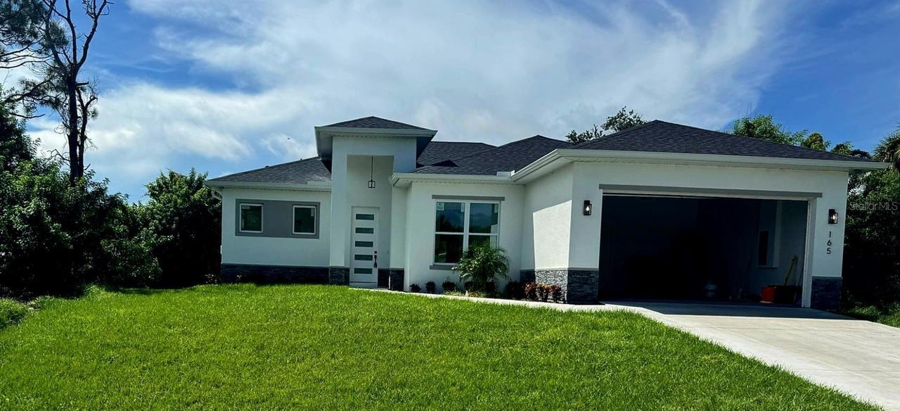 165 Ingram Blvd., Rotonda West, FL 33947