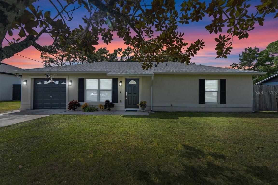1948 6th Ave., Deland, FL 32724