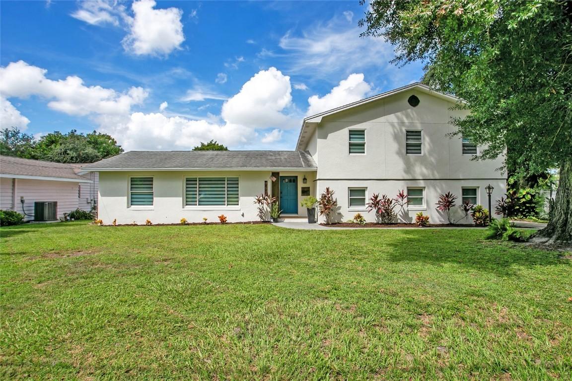 960 Strathmore Dr., Orlando, FL 32806