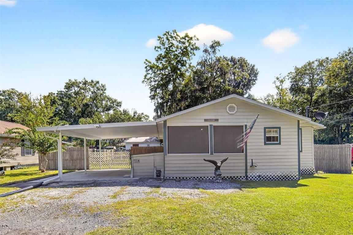 276 S Myrtle St., Starke, FL 32091