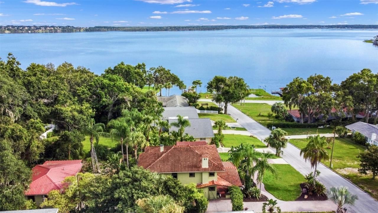 1655 3rd St., Clermont, FL 34711