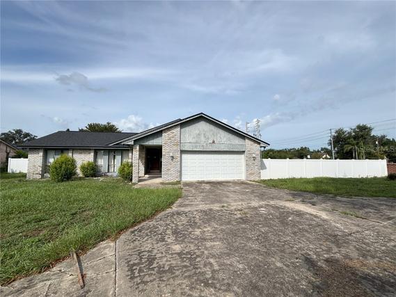 New Foreclosures & Short Sales That Attend Palm Lake Elementary: September 15th to September 21st