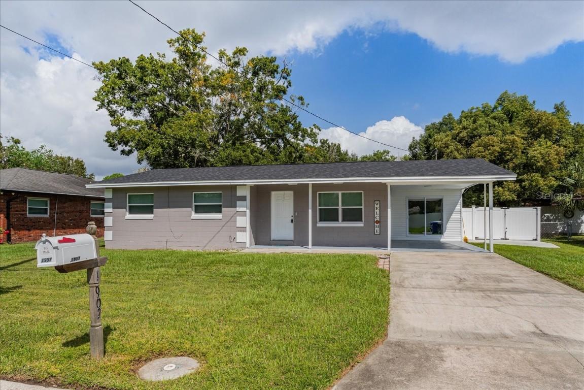 1907 Brown St., Kissimmee, FL 34741