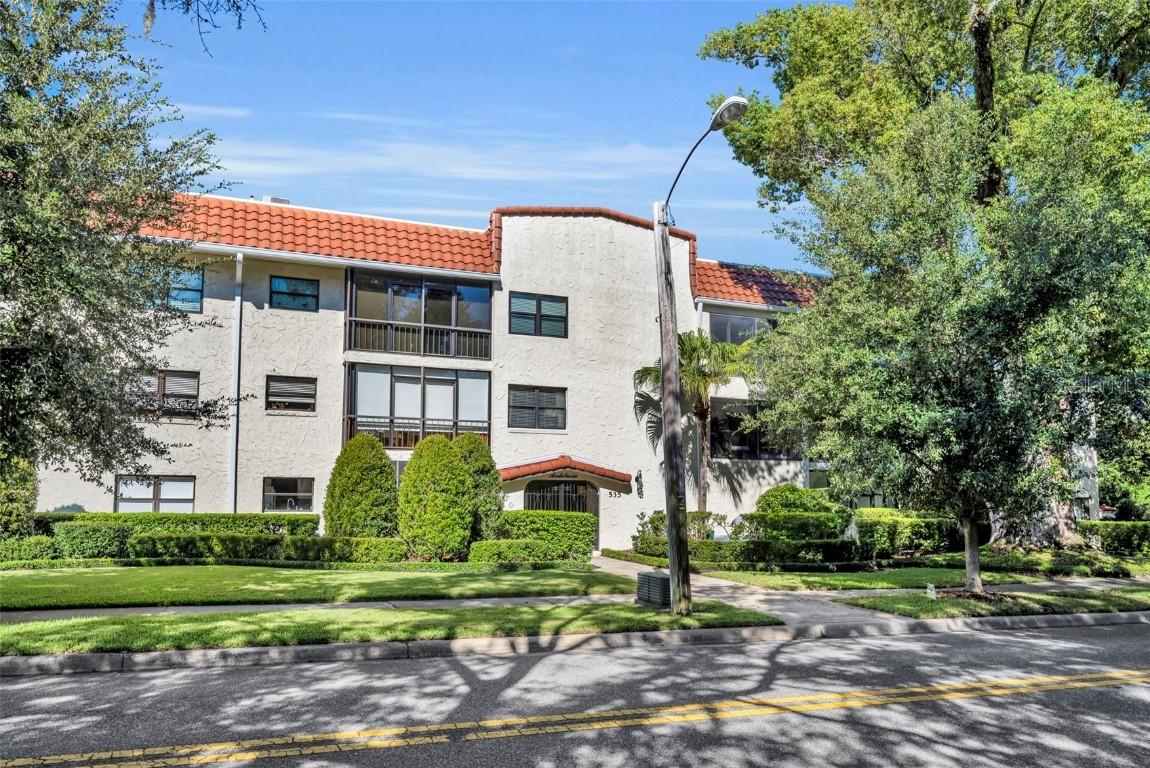 535 N Interlachen Ave. #203, Winter Park, FL 32789