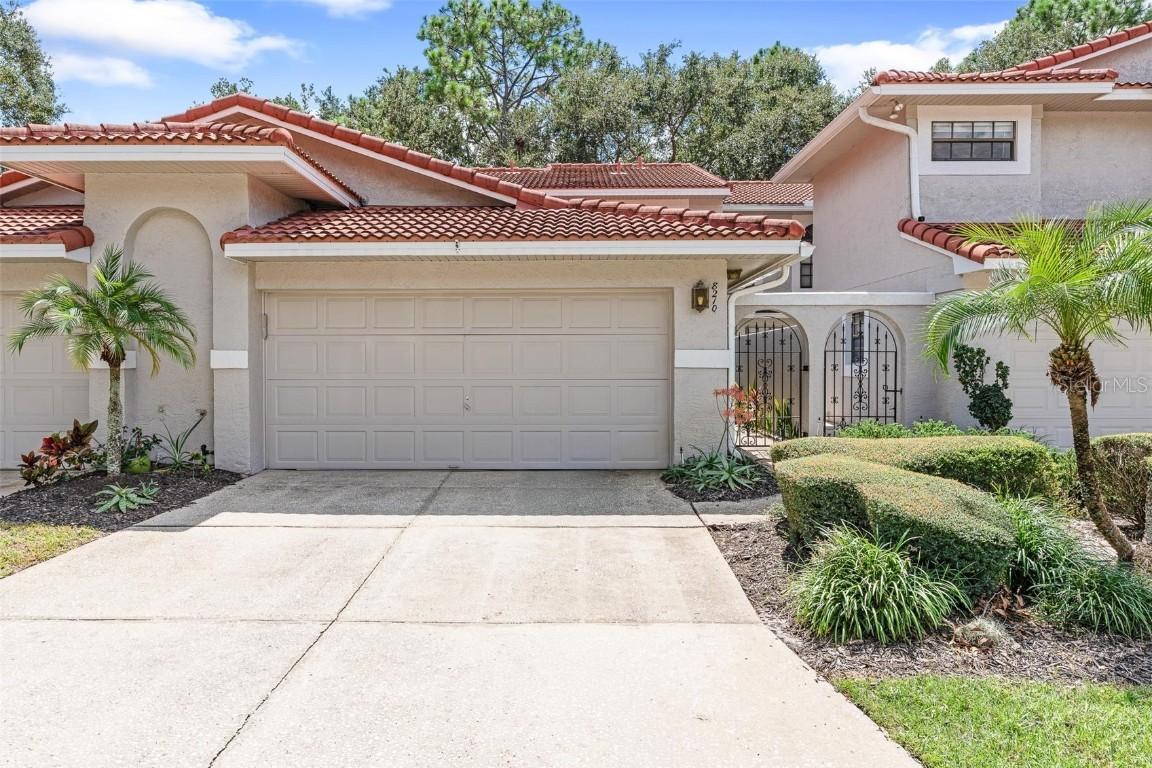 8210 Ambrose Cove Way, Orlando, FL 32819