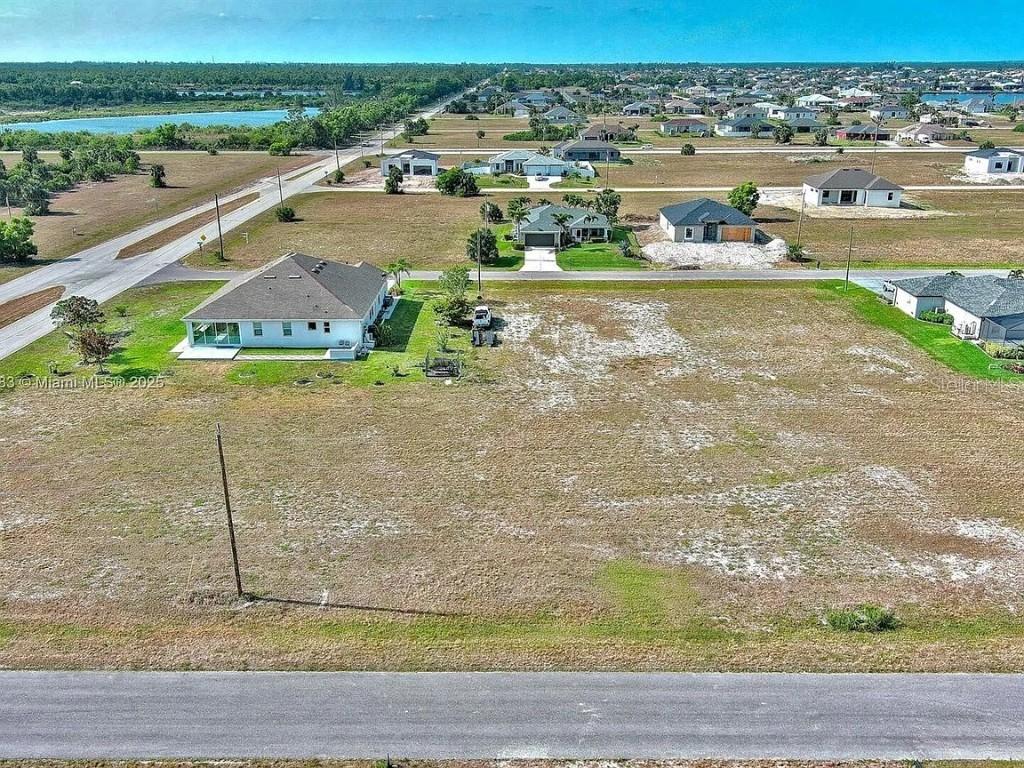 4008 NW 38th Ln., Cape Coral, FL 33993