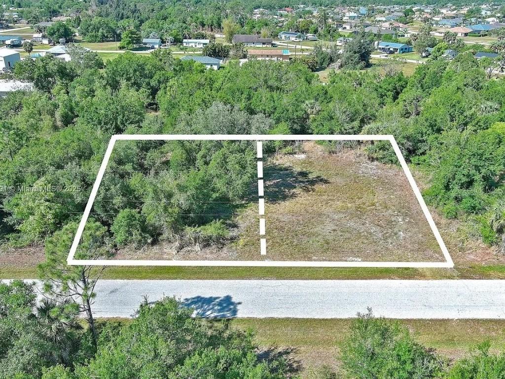 11117 1st Ave., Punta Gorda, FL 33955