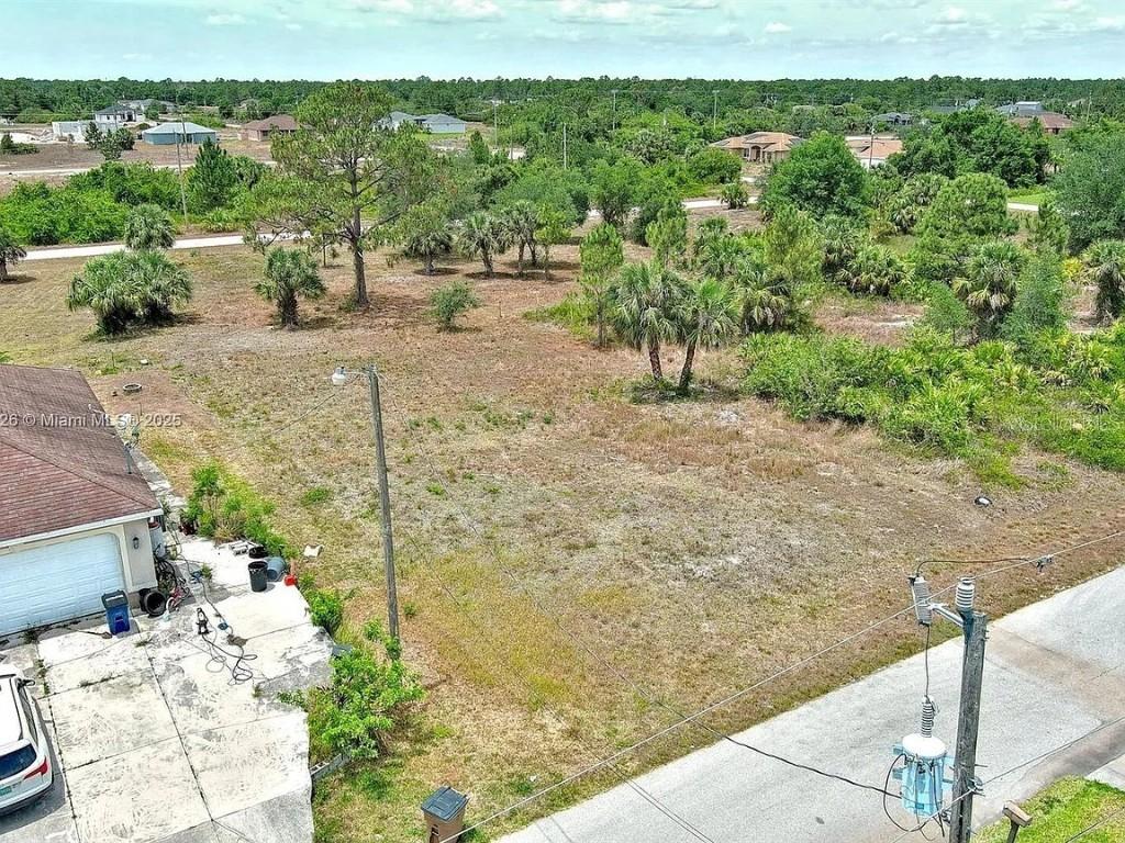 914 Mercury Ave., Lehigh Acres, FL 33974