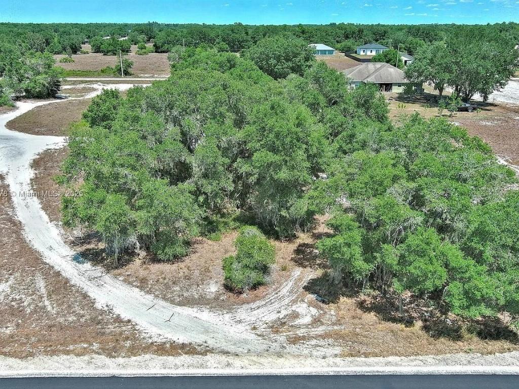 1708 Mcarthur Ave., Lehigh Acres, FL 33972