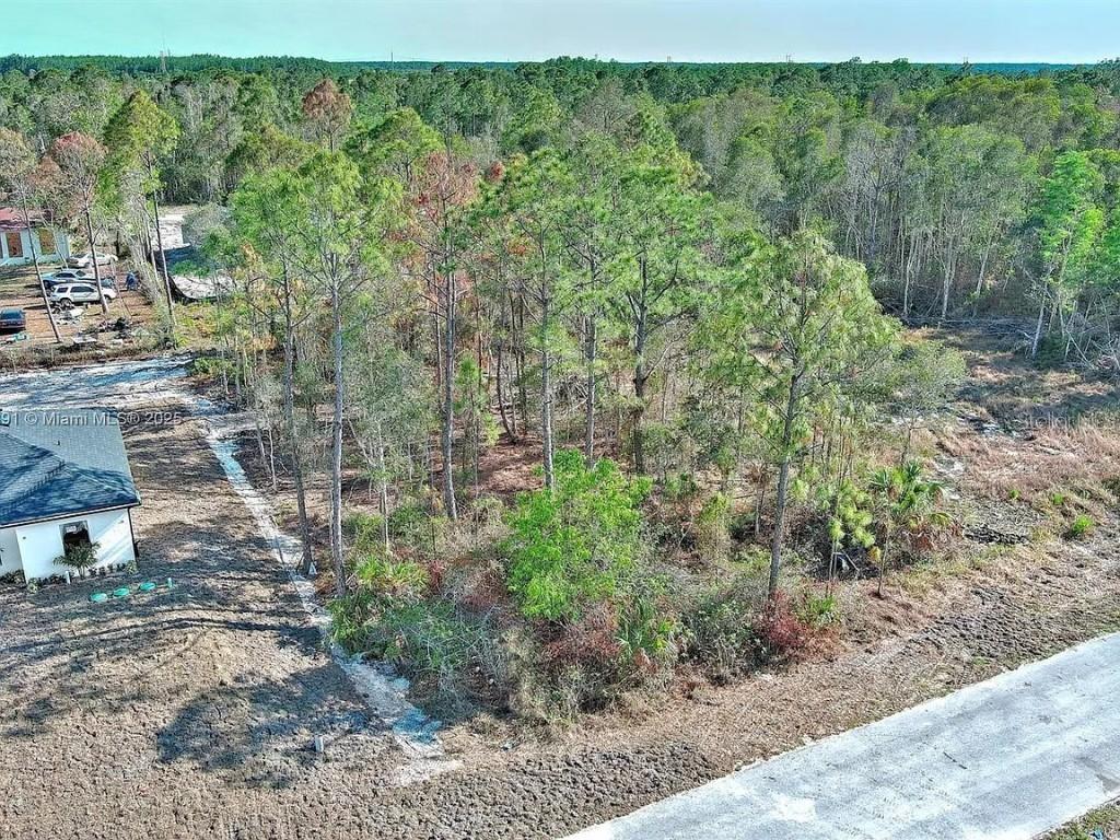 634 Ladd St., Lehigh Acres, FL 33974