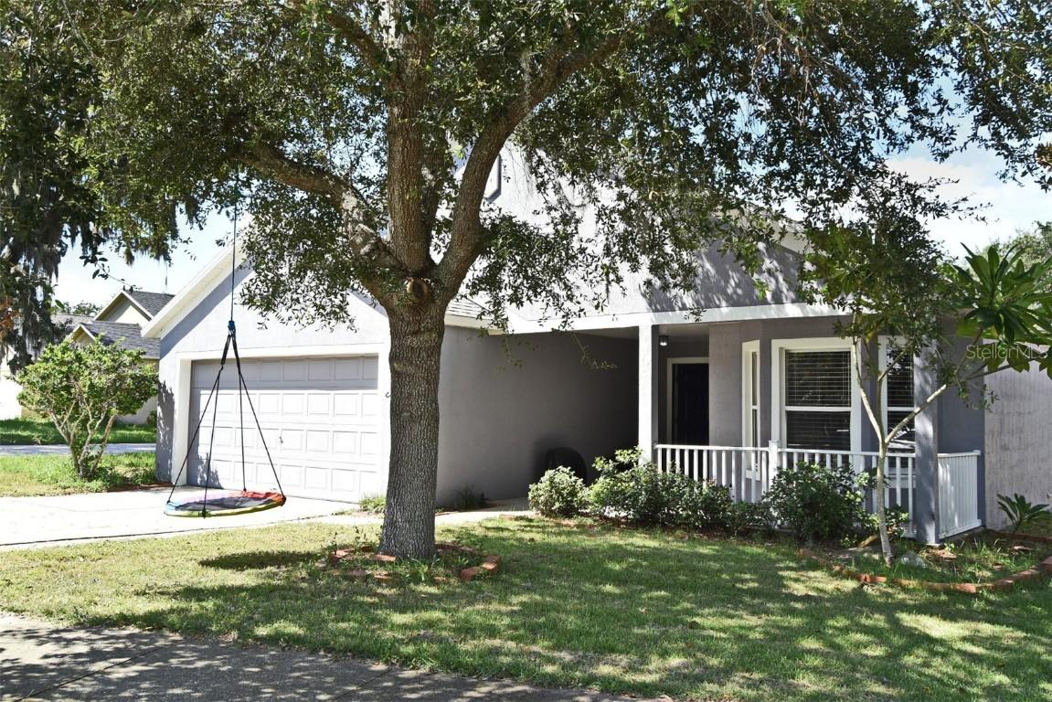 2010 Newtown Rd., Groveland, FL 34736