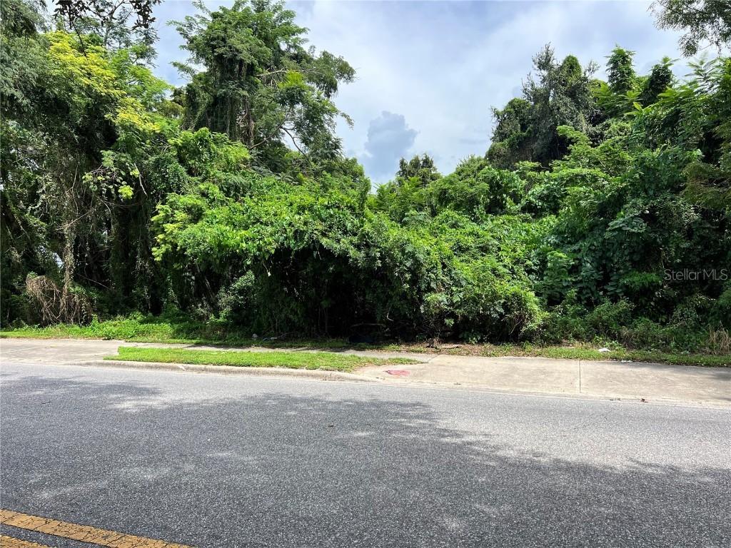 379 N Pine Hills Rd., Orlando, FL 32811
