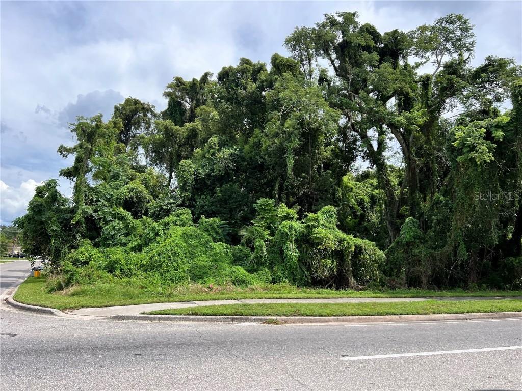 387 N Pine Hills Rd., Orlando, FL 32811