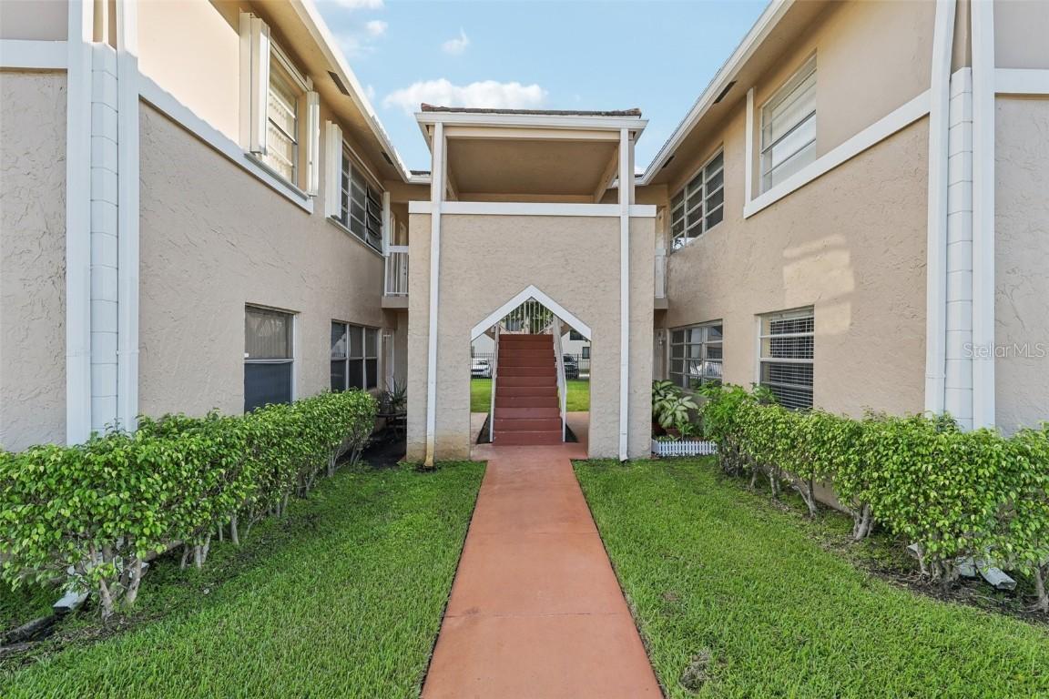 10148 Twin Lakes Dr. #12C, Coral Springs, FL 33071