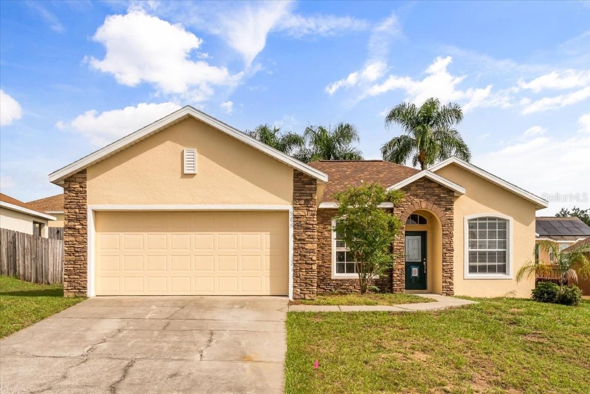 505 Ryans Ridge Ave., Eustis, FL 32726
