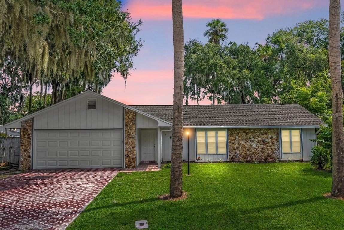 1811 Mango Tree Dr., Edgewater, FL 32132