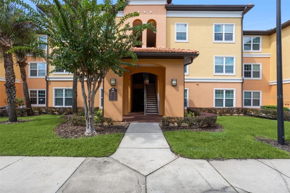 5467 Vineland Rd. #6111, Orlando, FL 32811
