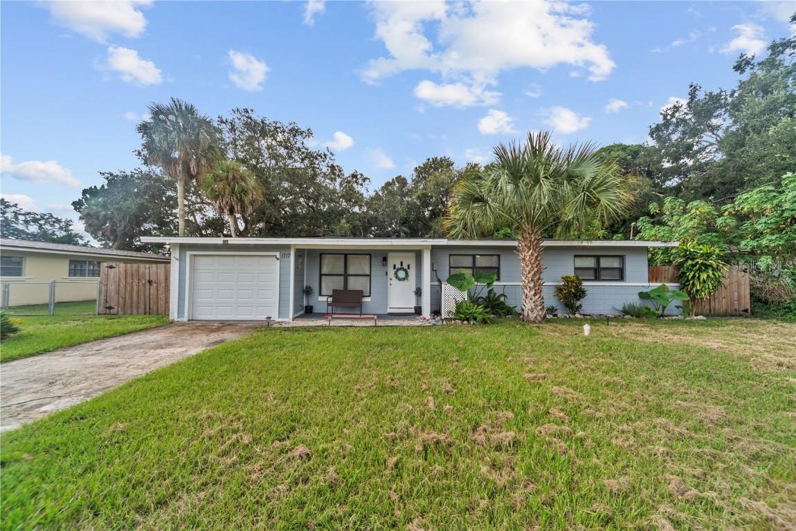 1717 White St., Titusville, FL 32796
