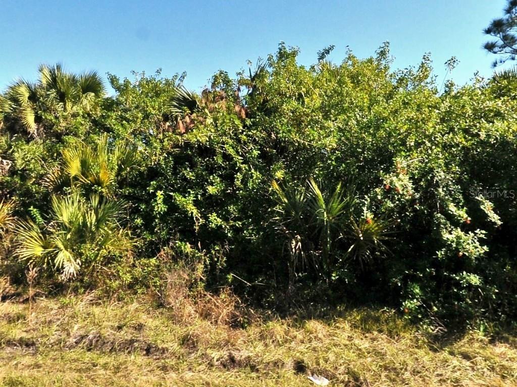 Silverleaf Rd., North Port, FL 34288