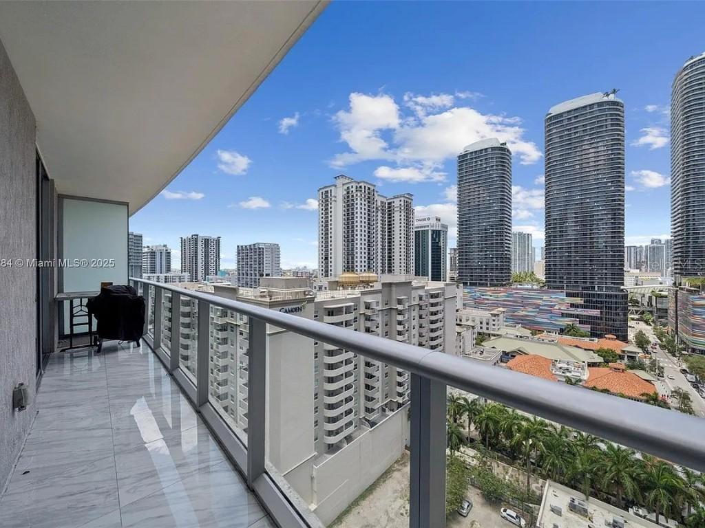 1100 S Miami Ave. #1609, Miami, FL 33130