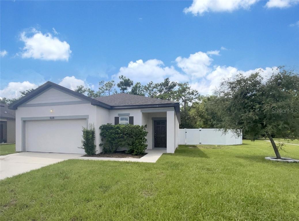 1028 Landing Ln., Deltona, FL 32738