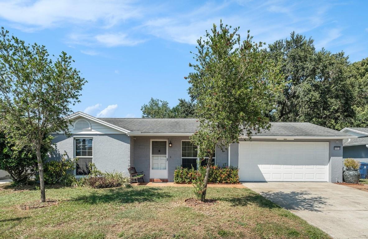 6653 Albemarle Pkwy., New Port Richey, FL 34653