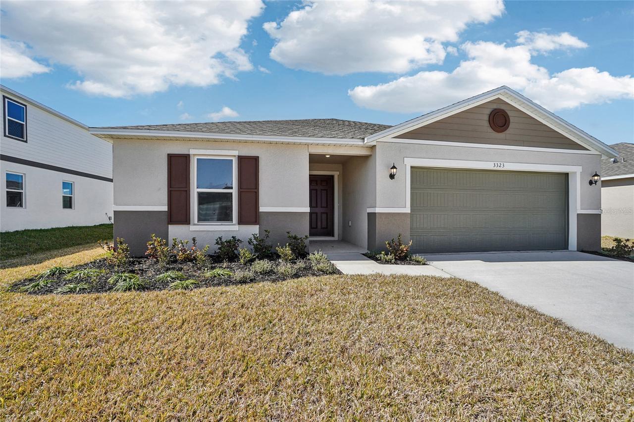 3323 Canberra Pl., Palmetto, FL 34221