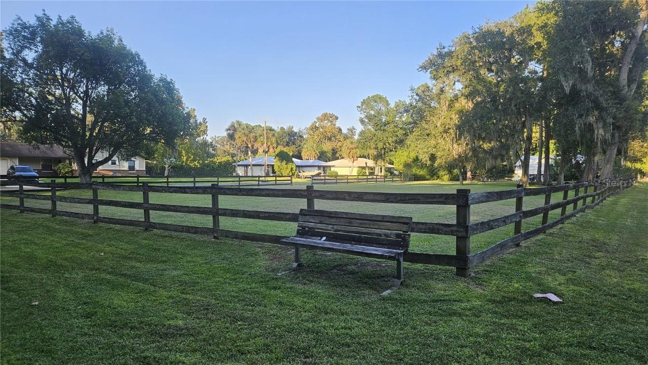 2602 Lake Forest Dr., Deland, FL 32720