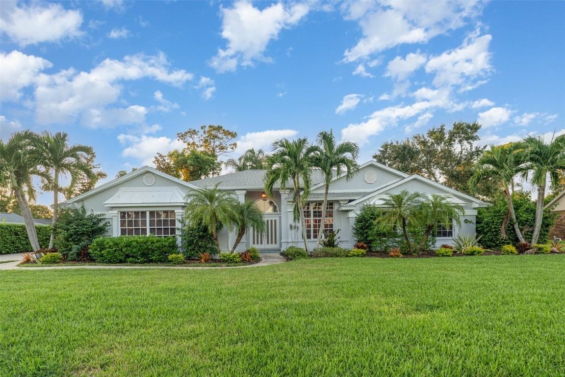 7505 Weeping Willow Blvd., Sarasota, FL 34241
