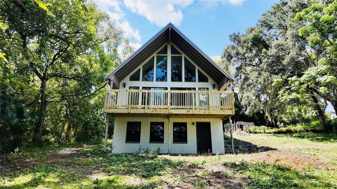 409 S Dixie Ave., Fruitland Park, FL 34731