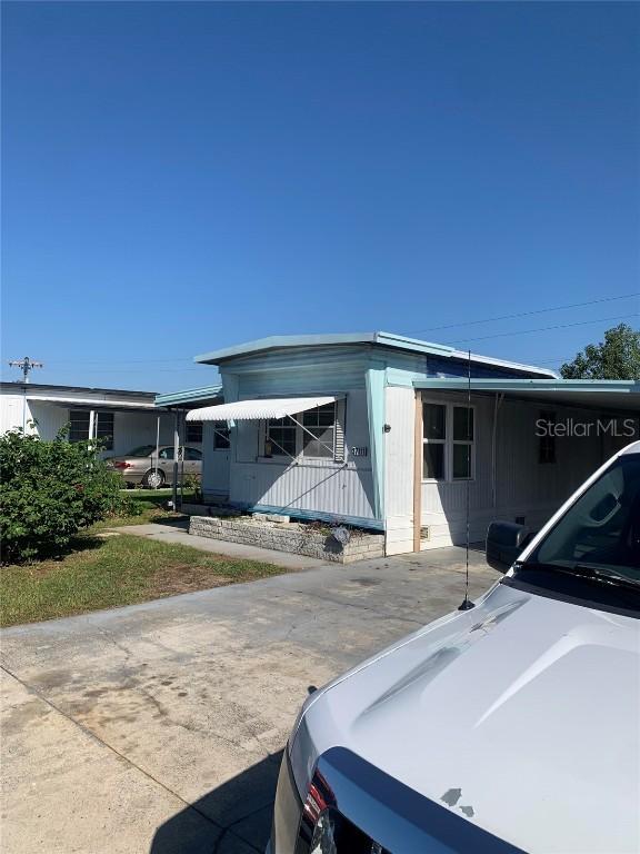 37111 Sandra Ave., Zephyrhills, FL 33542