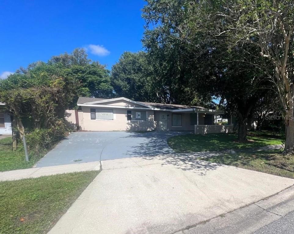 2022 Ravenall Ave., Orlando, FL 32811
