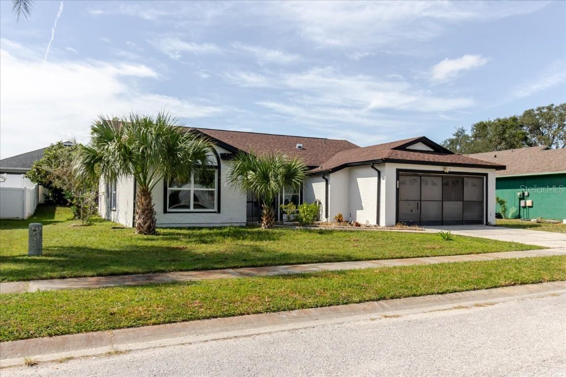 8450 Royal Hart Dr., New Port Richey, FL 34653