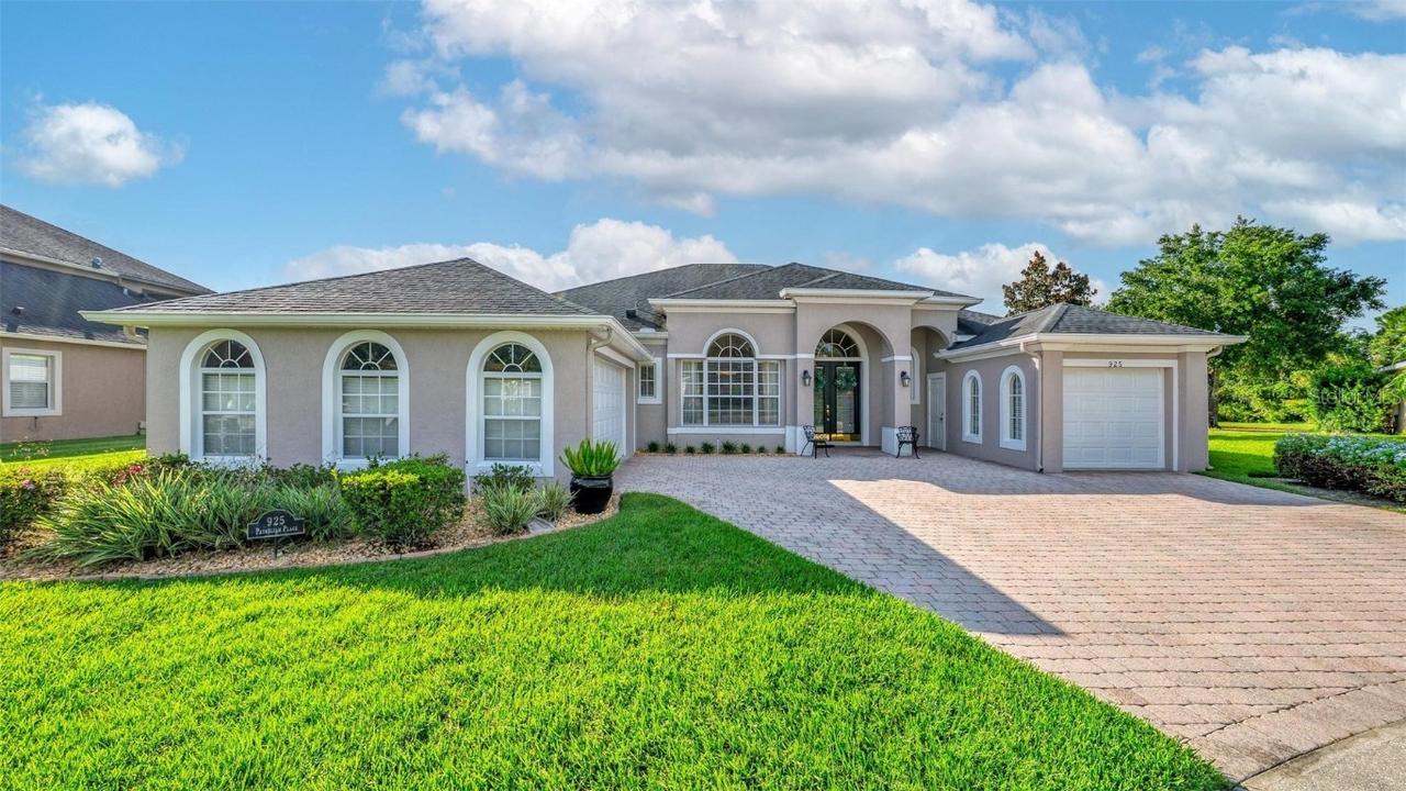 925 Patrician Pl., Oviedo, FL 32766