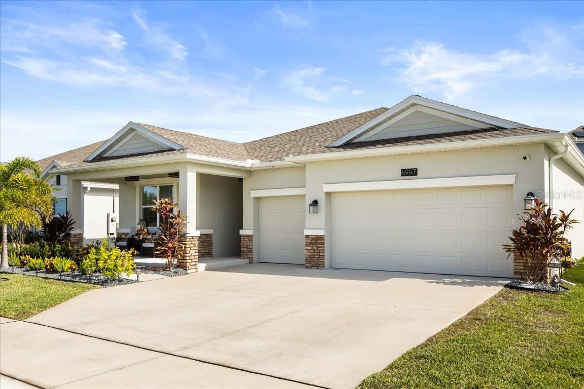 6997 Perch Hammock Loop, Groveland, FL 34736