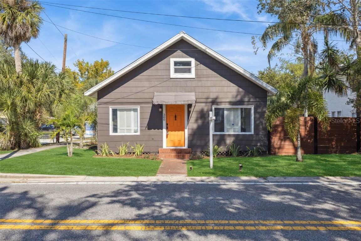 300 E 20th St., Sanford, FL 32771