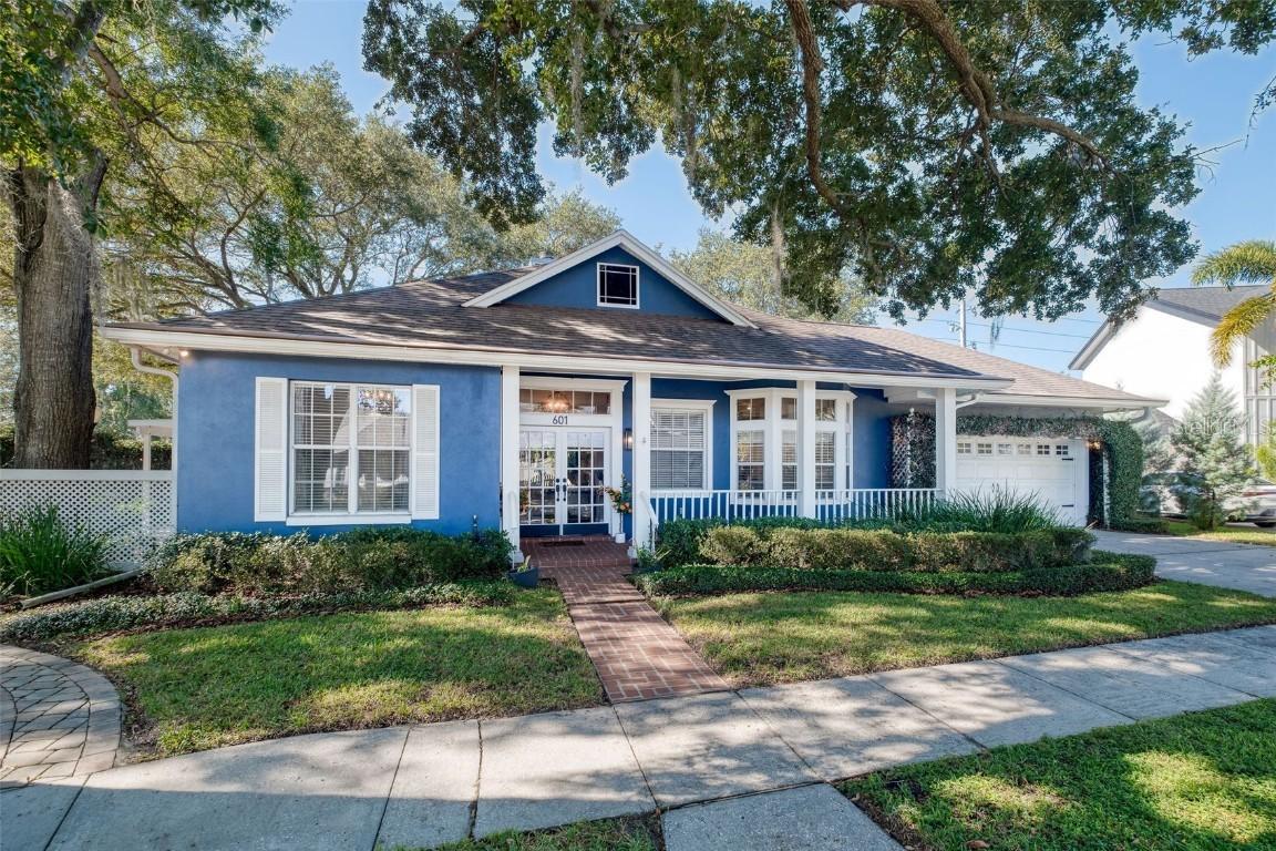 601 Lake Harbor Cir., Orlando, FL 32809