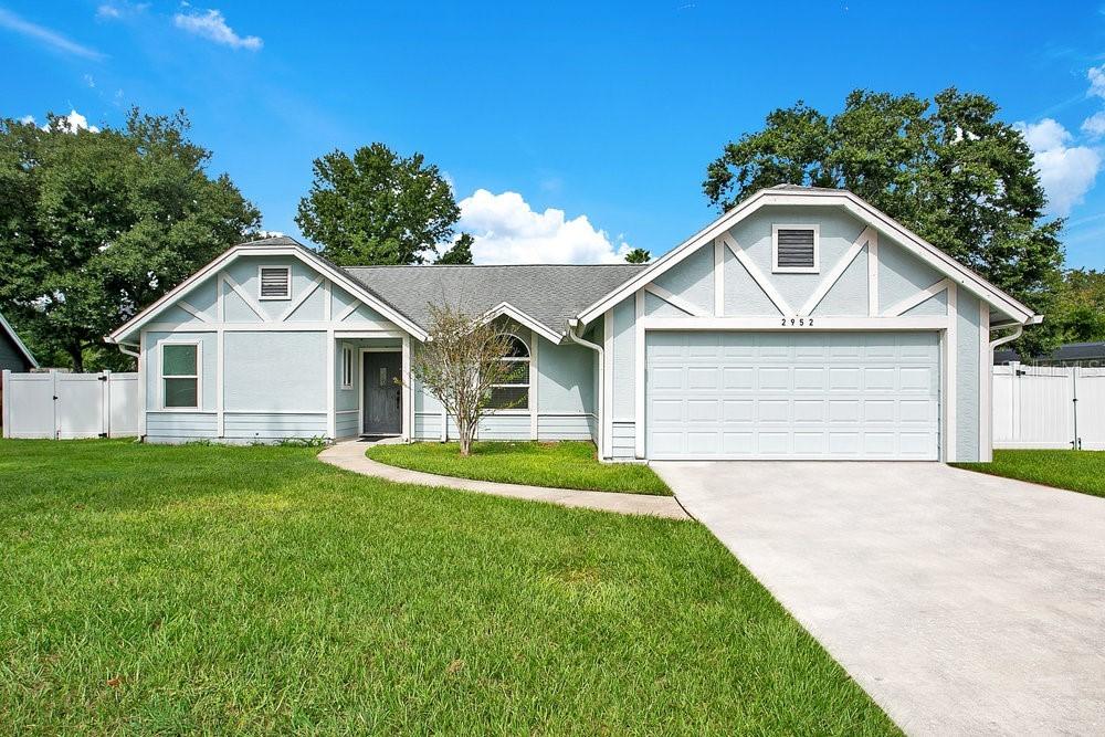 2952 Erskine Dr., Oviedo, FL 32765