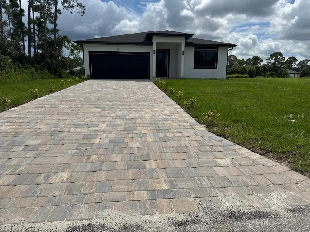 4565 Corbett Ln., North Port, FL 34288