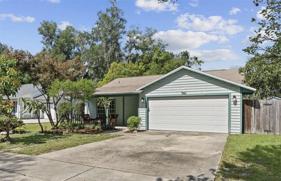 741 Robinhood Dr., Maitland, FL 32751
