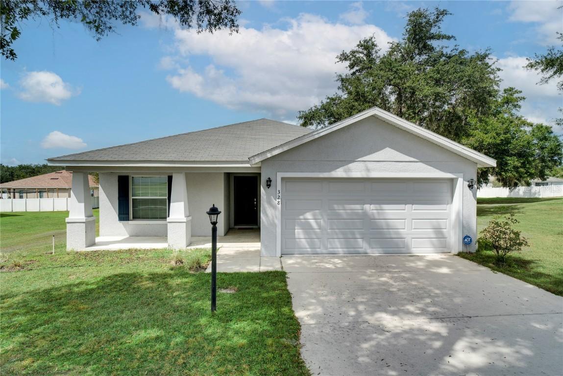 328 Woodland Tr., Lady Lake, FL 32159