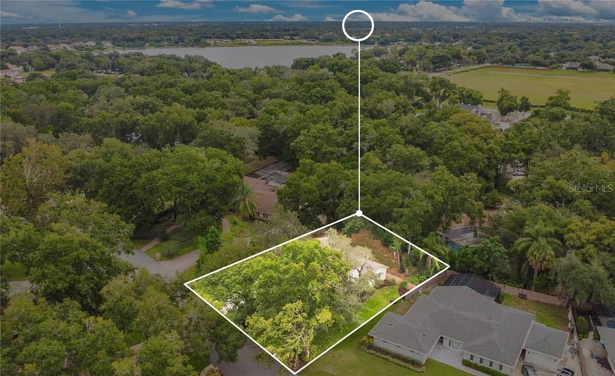 2015 Woody Dr., Windermere, FL 34786