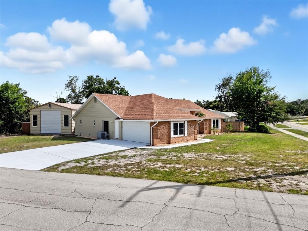 2355 Fountain Rd., Deltona, FL 32738