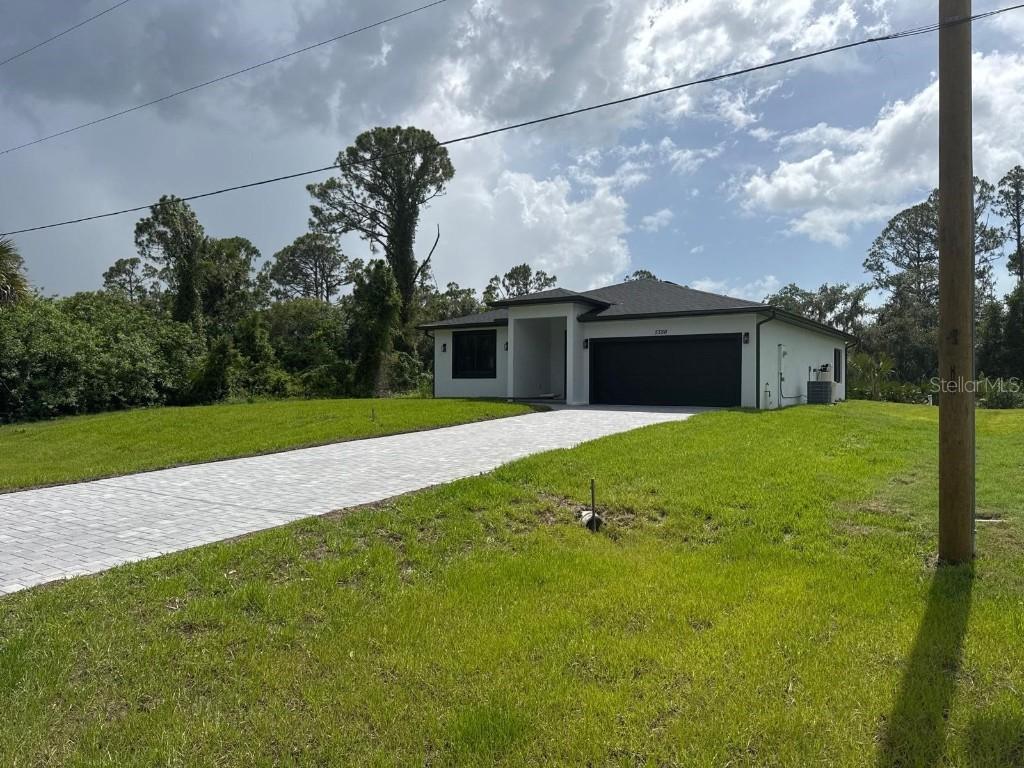 5356 Hornbuckle Blvd., North Port, FL 34291